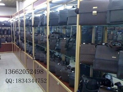 钛合金展柜 (26)